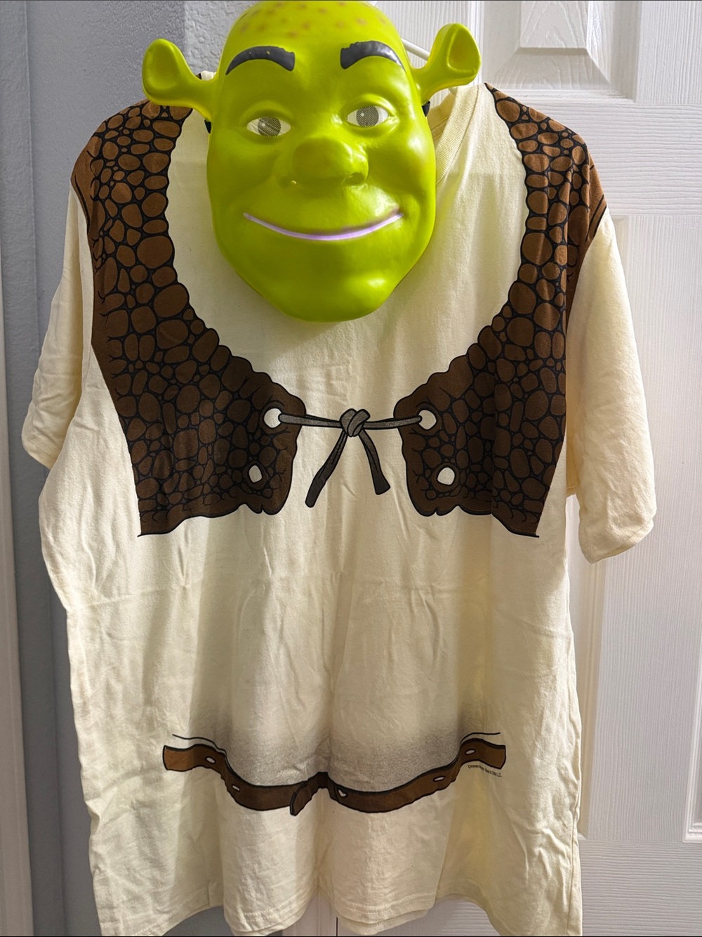 Mens Cream Graphic Shrek Costume Tee with Mask